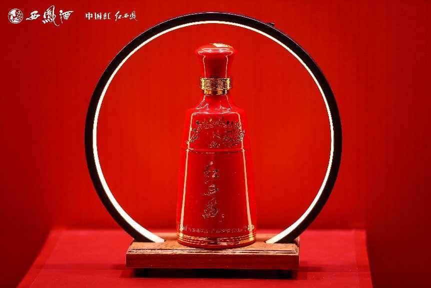 深耕鳳香一脈<strong></p>
<p>西鳳酒
</strong>，西鳳酒書寫中國四大名酒的榮光:西鳳酒

