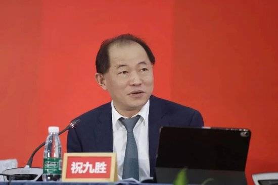 萬科原總裁祝九勝被抓幕后:西鳳酒
