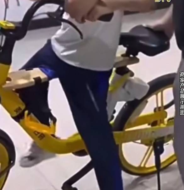 看著都疼<strong></p>
<p>西鳳酒
</strong>！上海街頭一男子突然求助：10歲女兒被死死卡?。∵@個(gè)行為太危險(xiǎn)→:西鳳酒
