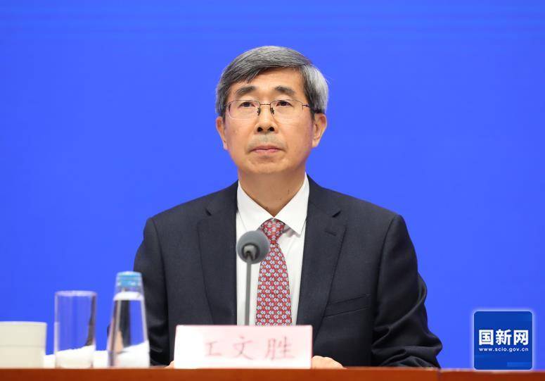 農(nóng)業(yè)農(nóng)村部副部長：在尊重農(nóng)民意愿基礎(chǔ)上<strong></p>
<p>西鳳酒
</strong>，對(duì)農(nóng)村宴席類別、桌數(shù)、菜品費(fèi)用等提出倡導(dǎo)性標(biāo)準(zhǔn):西鳳酒
