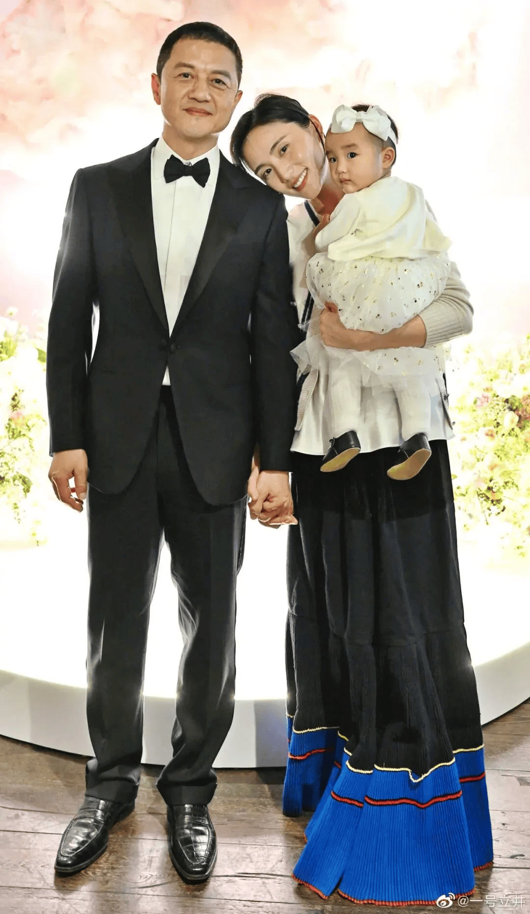 李亞鵬離婚后首次回應(yīng)質(zhì)疑<strong></p>
<p>西鳳酒
</strong>，“猜想永遠(yuǎn)不如真相來(lái)的更加精彩或殘忍”，宣布回歸直播間:西鳳酒
