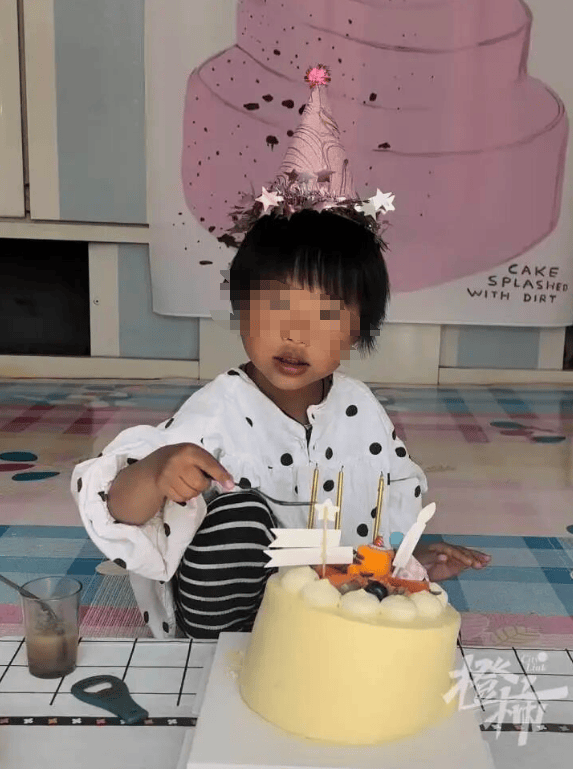遼寧4歲失聯女童已被找到<strong></p>
<p>西鳳酒
</strong>，當地鎮(zhèn)長：溝壑中發(fā)現，距離失聯地直線約1500米左右！警方通報:西鳳酒
