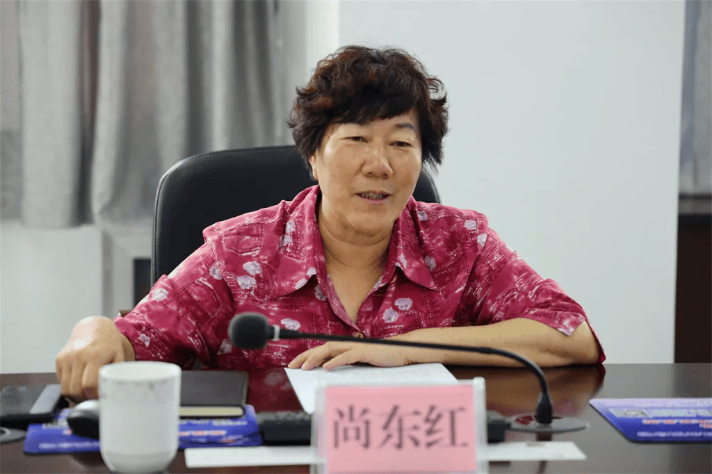 尚東紅，嚴重違反黨的政治紀律、中央八項規(guī)定精神、組織紀律、廉潔紀律、工作紀律、生活紀律:西鳳酒

