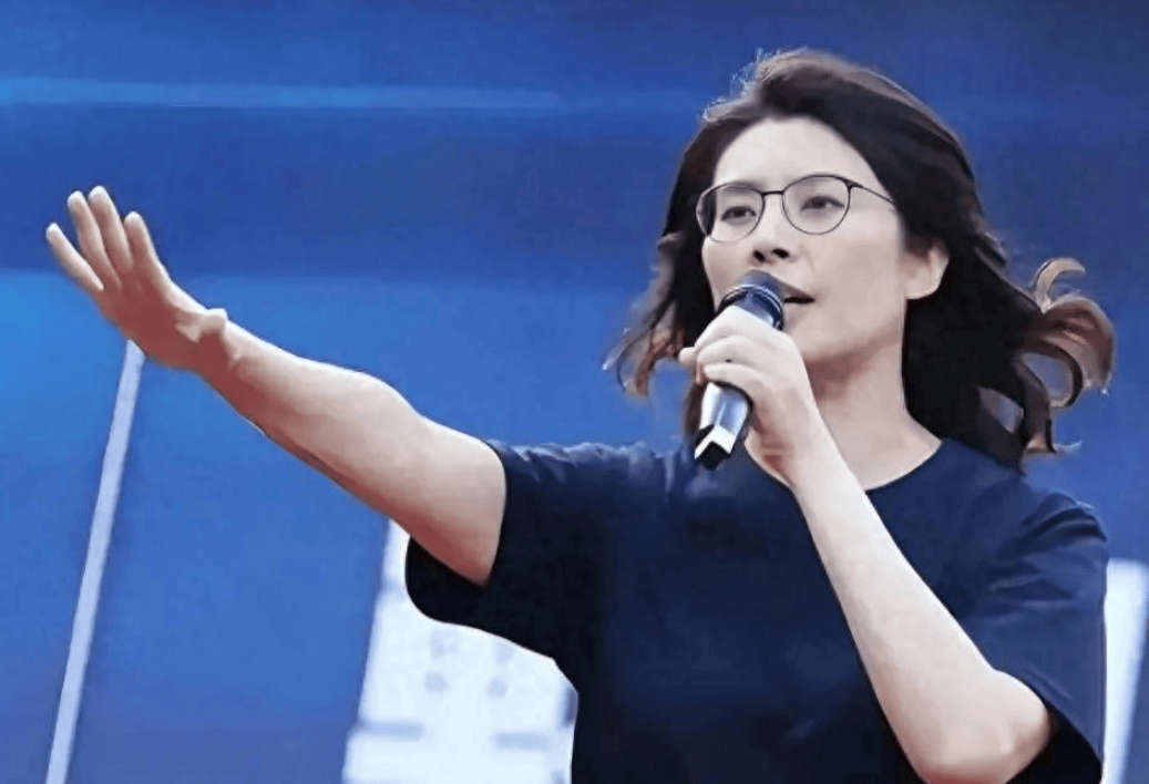 沉寂24小時后，大陸致賀電，鄭麗文遞出三句話，兩岸同屬中華民族:西鳳酒
